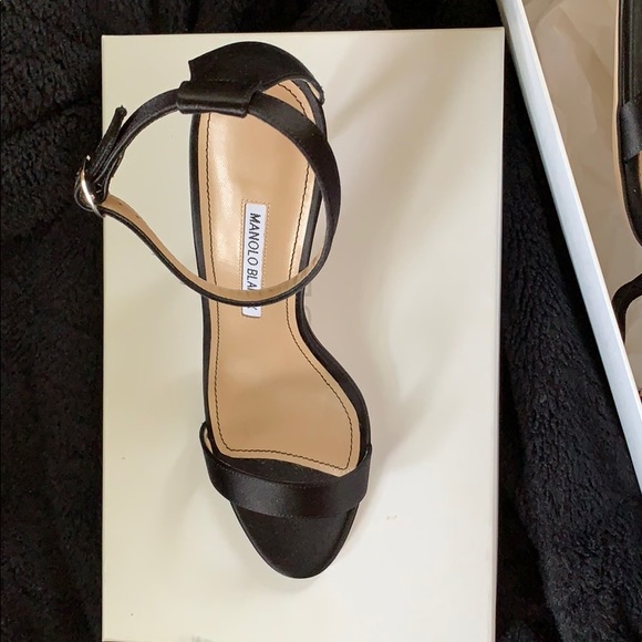 Manolo Blahnik Chaos Heels - Picture 5 of 6